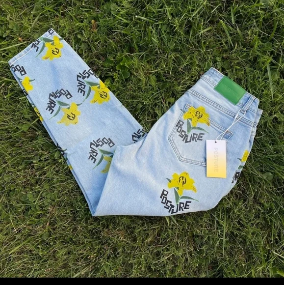 Posture Floral Print Light Wash Denim Jeans